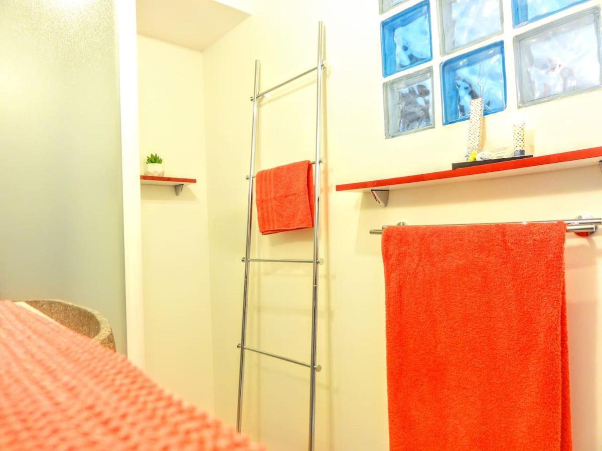 Au Petit Marcadal **Sanctuaires, Hopital, Gare** Apartment Лурд Екстериор снимка