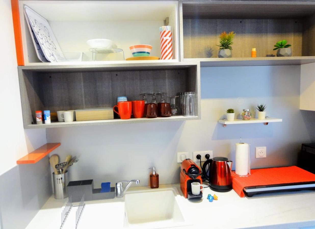 Au Petit Marcadal **Sanctuaires, Hopital, Gare** Apartment Лурд Екстериор снимка